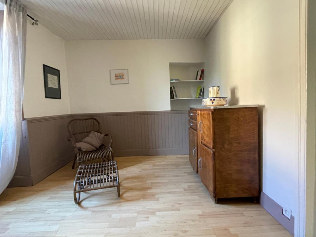 Holidayhome For 6 Persons At Ferme La Geneste Coux-et-Bigaroque-Mouzens Exteriör bild